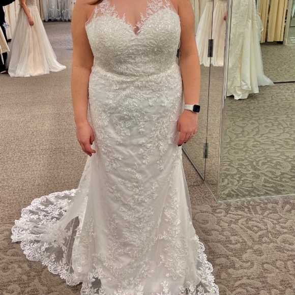 Wedding dress New with tags